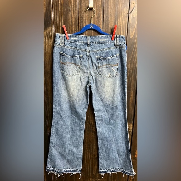 Y2k-distressed, flare-leg Jeans-Revolt-size 15 - Picture 8 of 9